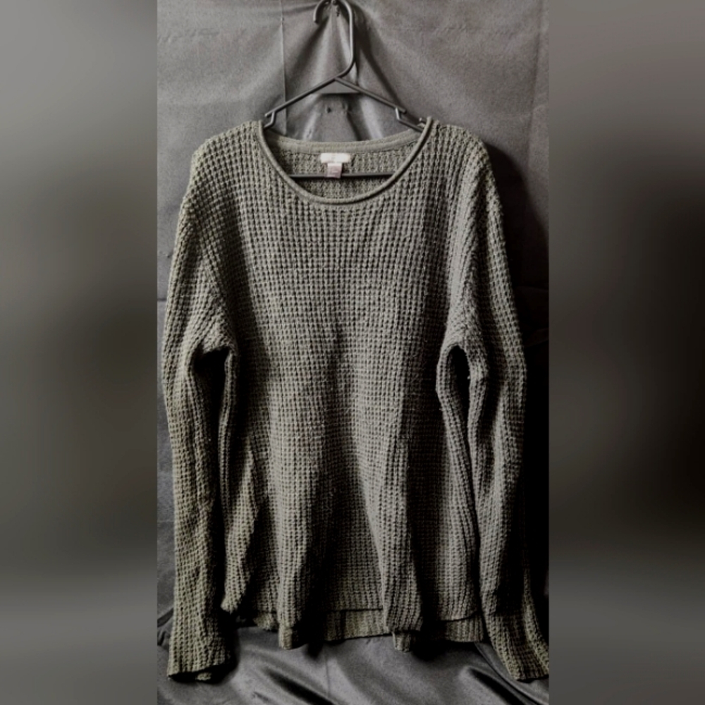 Divided lightweight waffle stitch sweater sz med